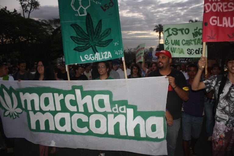 marcha2011_a441f2ece1_o-768x512